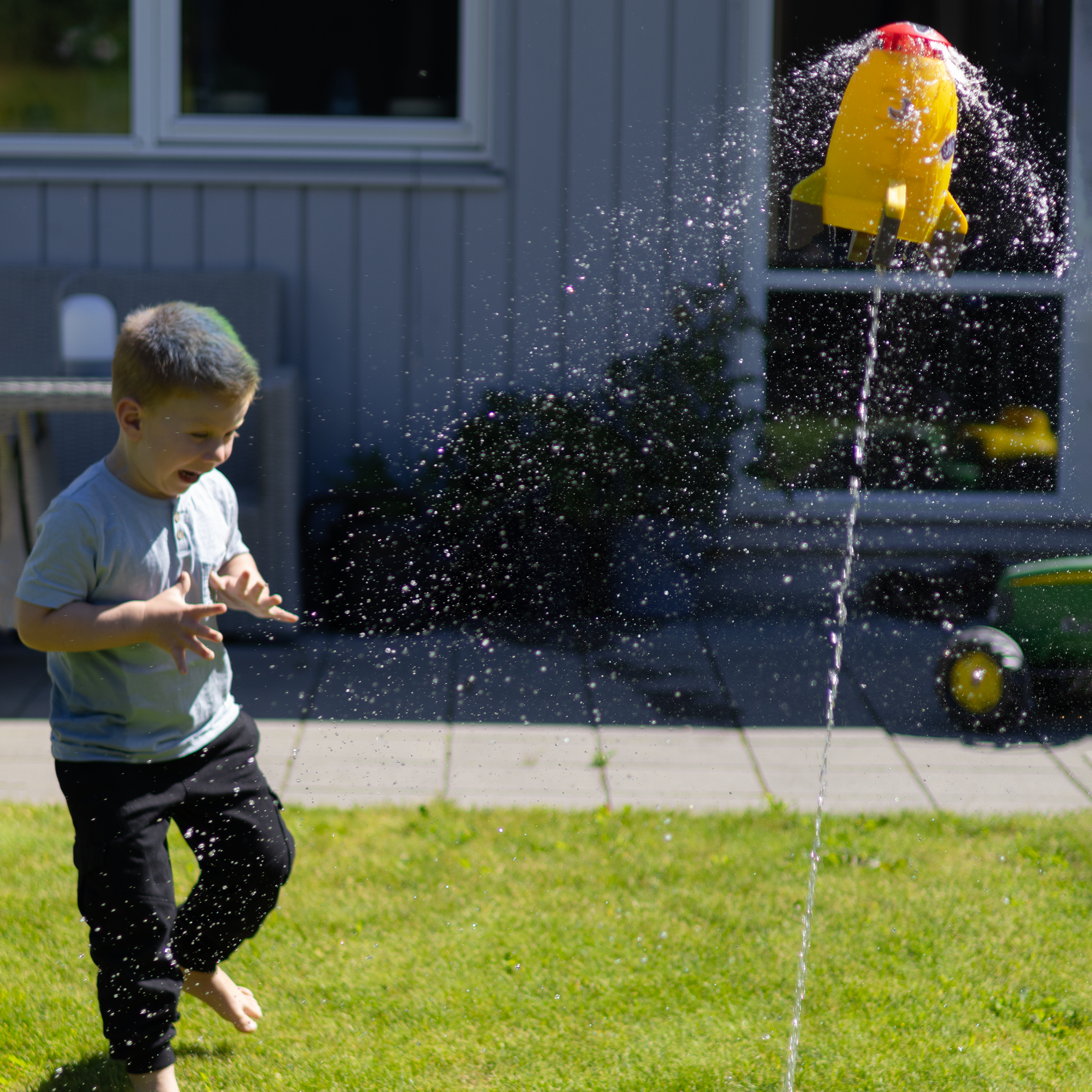 Fountain rocket